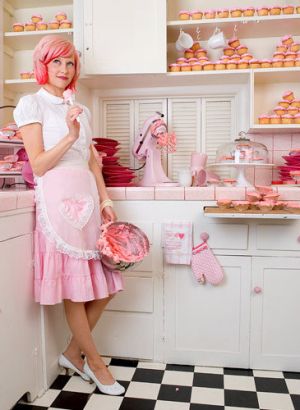 Kitchens - myLusciousLife.com - Pink Cupcakes.jpg